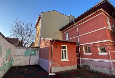 Casă individuală cu 6 camere cu Canalizare în Iancului - 3