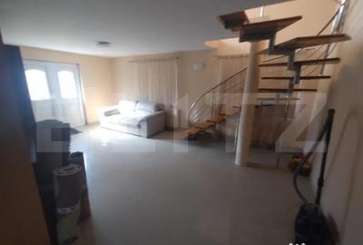 Casă cu 7 camere cu Teren 600 Mp în Beclean - 4