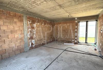 Duplex cu 5 camere cu Canalizare în Florești - 3