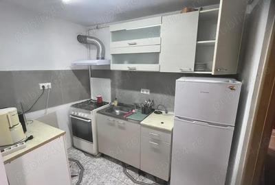 Casă cu 3 camere în Mediaș - 2