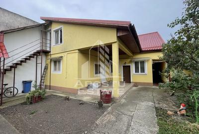 Casă cu 5 camere cu Teren 987 Mp în Gării - 5