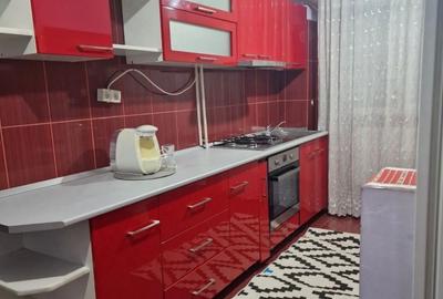 Apartament cu 3 camere semidecomandat în Central - 4