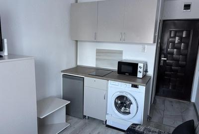 Garsonieră semidecomandată în UTA - 5