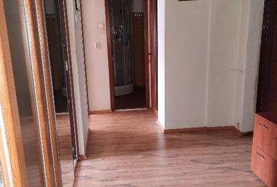 Apartament cu 2 camere decomandat în Central - 2