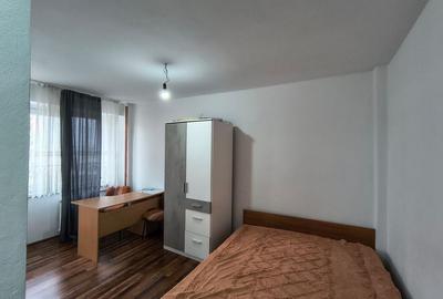 Chirie, garsoniera, Blv Decebal. 250 E/luna (neg). Comision 0 - 3