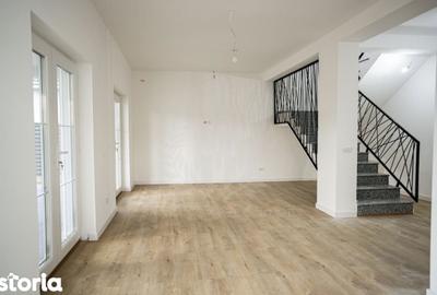 Casă cu 5 camere cu Teren 765 Mp în Păulești - 3