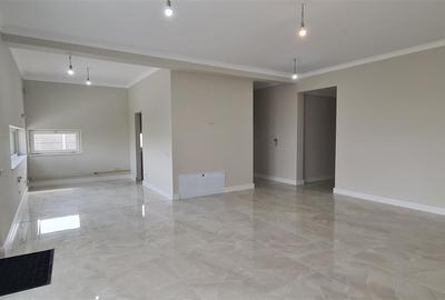 Casă individuală cu 4 camere cu Canalizare în Zimandcuz - 12