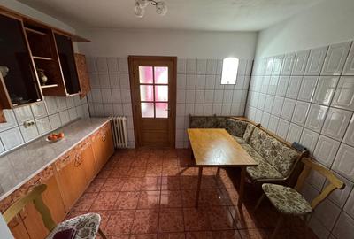 Apartament 2 camere decomandat   59 mp utili   etaj 1   zonă Autogară - 1