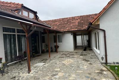 Casă cu 3 camere în Central - 4