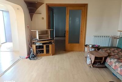Casă cu 5 camere cu Teren 70 Mp în Central - 4