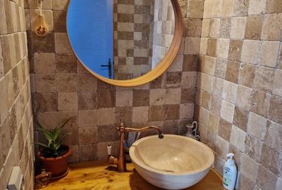 Apartament cu 2 camere decomandat în Sisești - 14