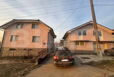 Casa de vanzare, cu 6 camere, 200 mp, zona Hotar - 3