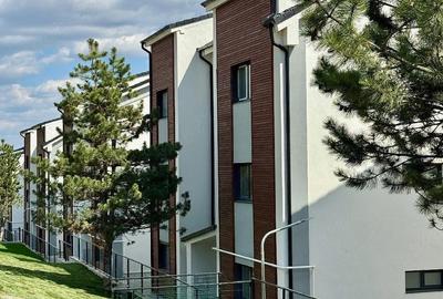 Apartament cu 3 camere semidecomandat în Vest - 1