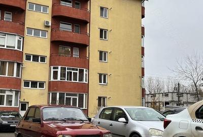 Apartament cu 2 camere decomandat în Exterior Vest - 2