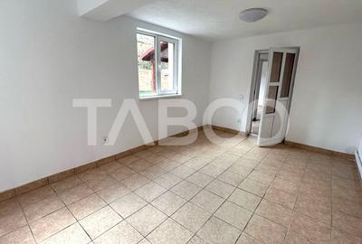 Spatiu de birouri de vanzare cu 6 camere 160 mpu Calea Dumbravii Sibiu - 9