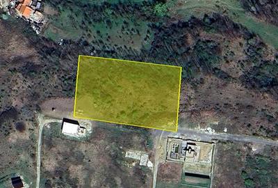 Teren Construcții extravilan de 8200 mp, în Central - 4