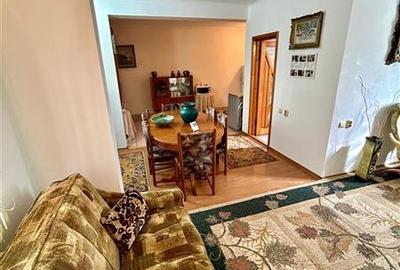 Casa 4 camere, P+2, complet mobilata si utilata, zona Bratianu Casa 4 camere, P+2, complet mobilata si utilata, zona Bratianu - 2