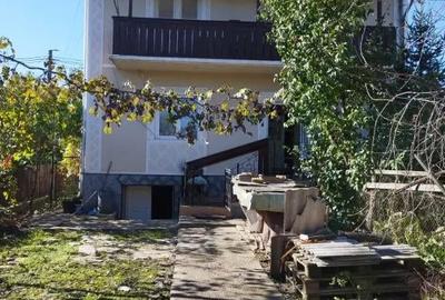 Casă cu 5 camere cu Teren 2200 Mp în Șomcuta Mare - 2