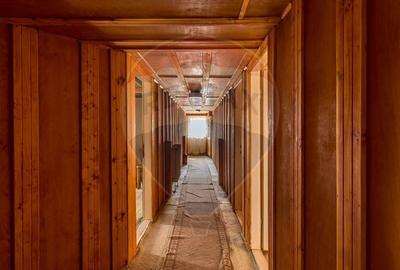 Cabana / Pensiune de vanzare - 7