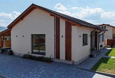 Casa 4 camere, incalzire in pardoseala,  intabulata, Carpinis-Tarlungeni, Brasov - 2