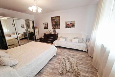 Casa cu suflet in centrul Medgidiei- gradina superba - 10