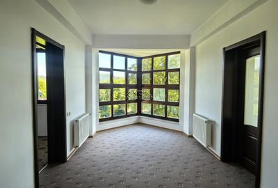 Proprietate Breaza Vila 1000mp , casa administrator , teren generos 3600mp - 36