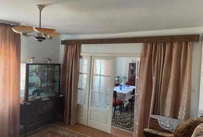 Casă cu 4 camere cu Teren 754 Mp în Central - 10