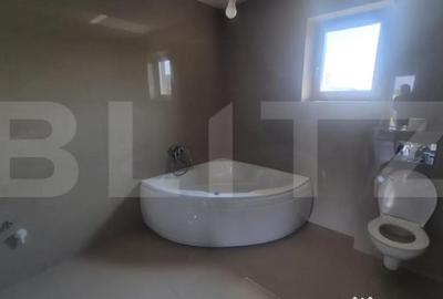 Casă cu 3 camere cu Teren 950 Mp în Central - 10