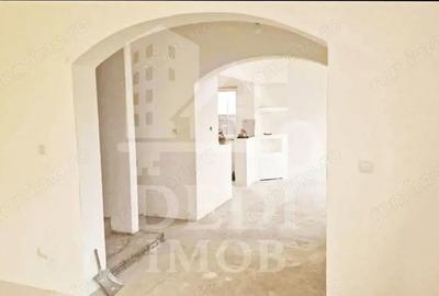Casa de vanzare P + M cu 4 camere in Oncea, Oradea - 2