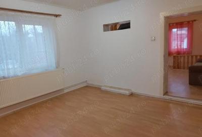 Casă cu 2 camere cu Teren 602 Mp în Vânători - 2