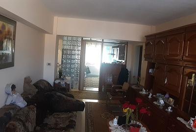 Apartament cu 3 camere decomandat în Valea Cetății - 5
