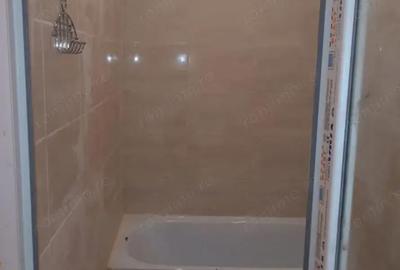 Garsonieră decomandată în 13 Septembrie