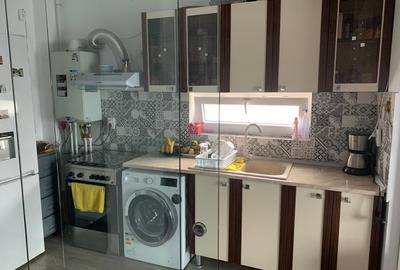 Apartament cu 2 camere decomandat, mobilat în Roșu - 3