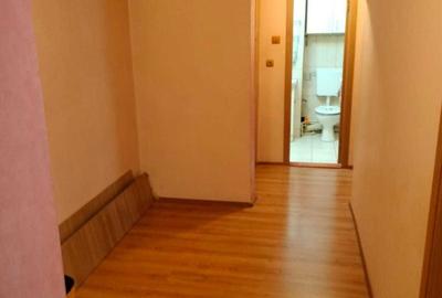 Apartament cu 2 camere semidecomandat în Central - 11