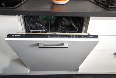 Apartament cu 3 camere decomandat în Titan - 19
