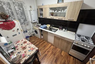 Garsonieră / Studio zona Poarta 6 - 3