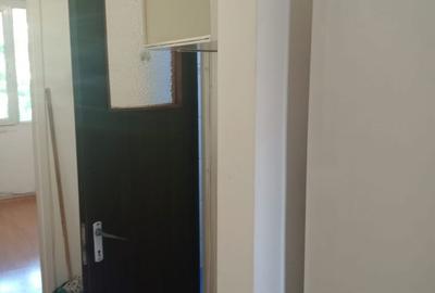 Apartament cu 3 camere decomandat, mobilat în Drumul Taberei - 3
