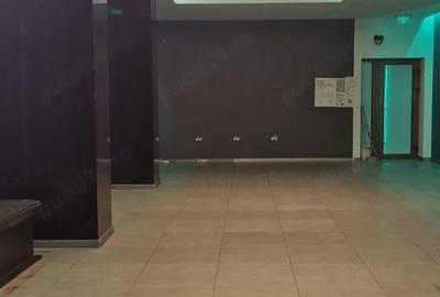 Spațiu comercial, de 300 mp, în Central - 5