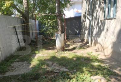 Casă cu 4 camere cu Teren 285 Mp în Petrolului - 23