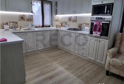 Casă cu 6 camere cu Teren 1073 Mp în Cordău - 18