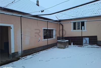 Casă cu 4 camere în Forău - 3