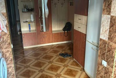 Apartament cu 3 camere decomandat în Central - 2