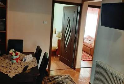 Apartament cu 3 camere decomandat în Republicii - 5