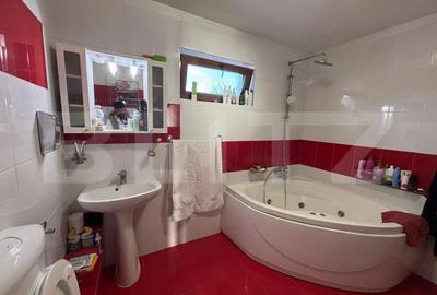 Casă cu 5 camere cu Teren 2300 Mp în Aninoasa - 3