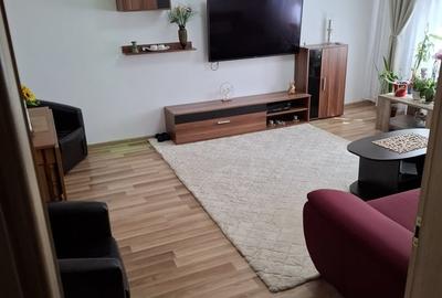 Apartament cu 3 camere decomandat în Sebastian - 2