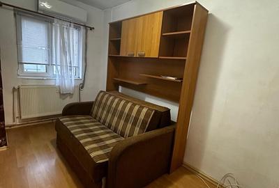 Apartament cu 3 camere decomandat în Central - 3
