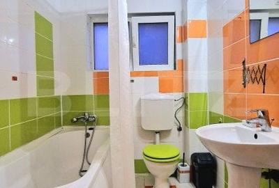 Apartament cu 3 camere, 65mp, parcare inclusa, intermediar, zona Centrala - 8
