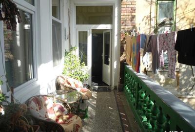 Apartament cu 5 camere decomandat în Sinaia - 4