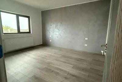 Duplex pe parter 3 camere 2 bai dressing Zona Mosnita Noua ESO