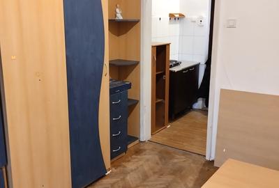 Giurgiului 164, M. Eroii Revolutiei, termen scurt, 160 lei/zi - 14